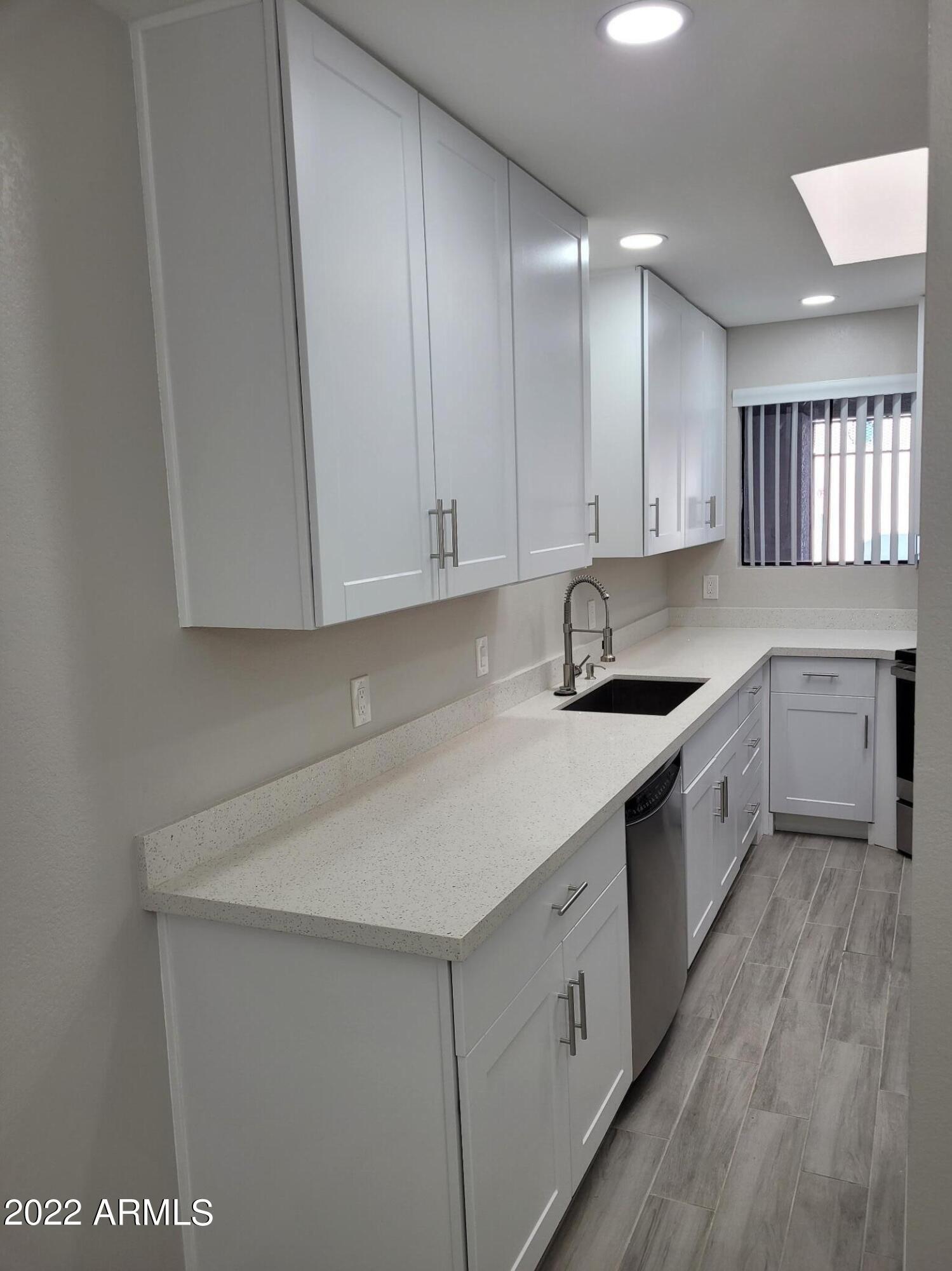 N 47th Ct, Glendale, AZ 85302