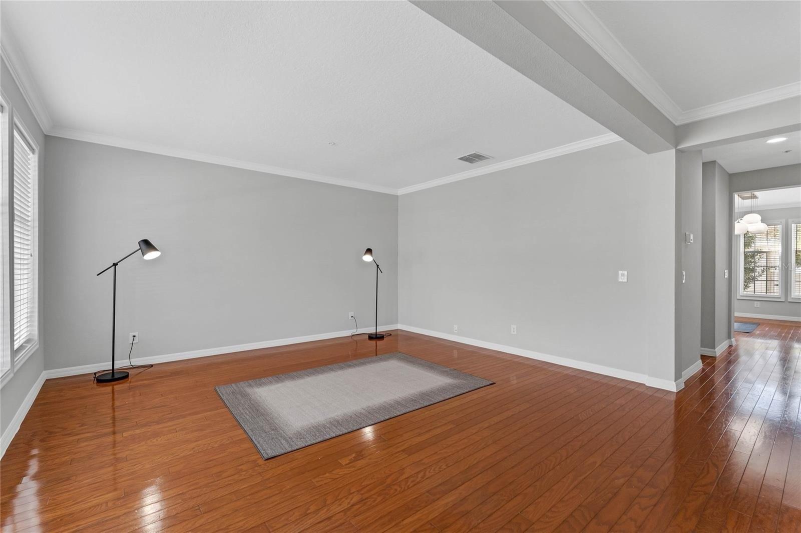 Fern Ave, Orlando, FL 32814