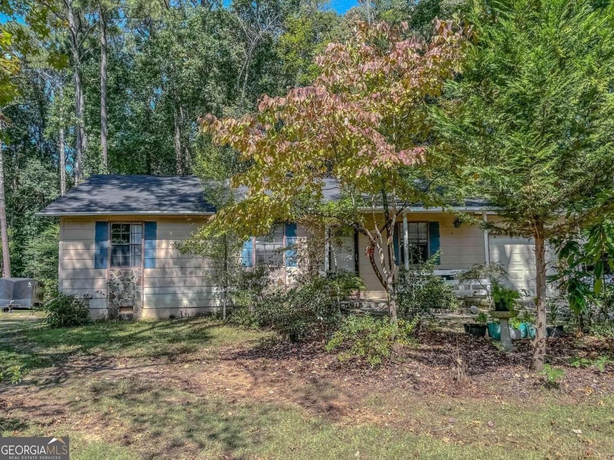 Iron Gate Blvd, Jonesboro, GA 30238