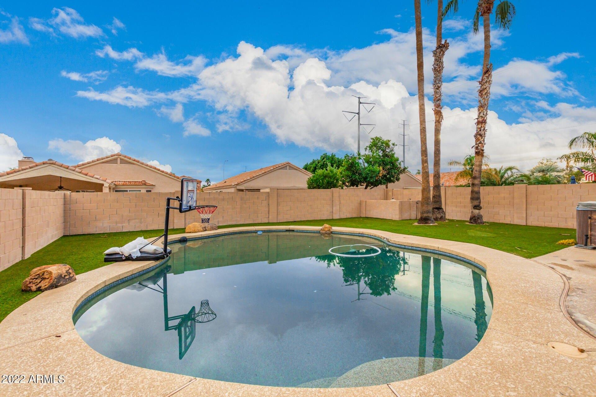W Shannon Ct, Chandler, AZ 85226