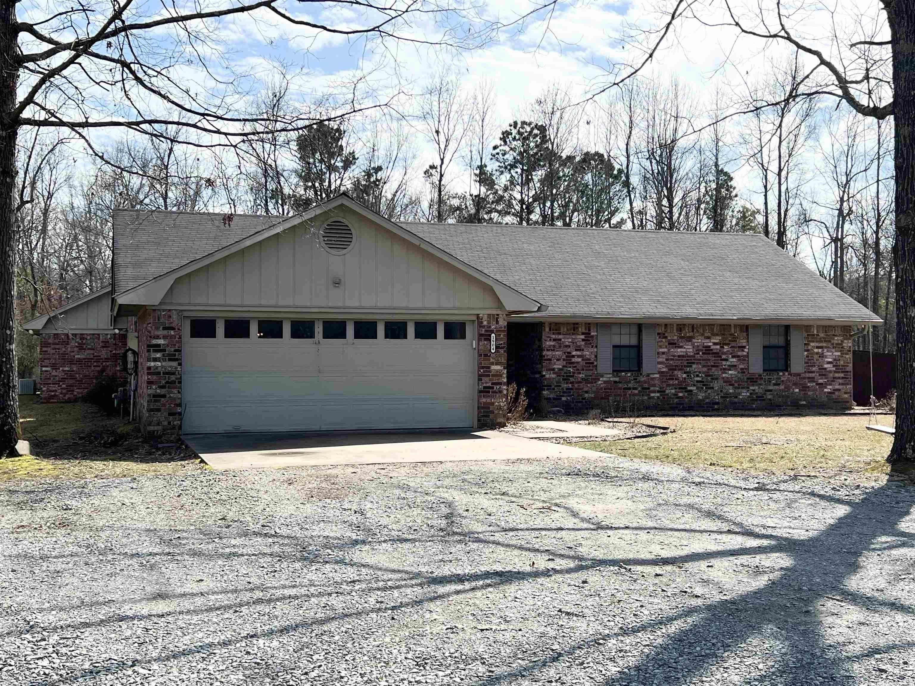 Amy Ln, White Hall, AR 71602