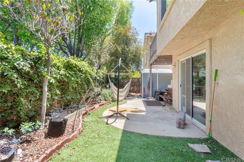 Tallowberry Ln, Simi Valley, CA 93065