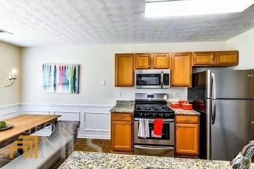 Saint James Way, Decatur, GA 30035
