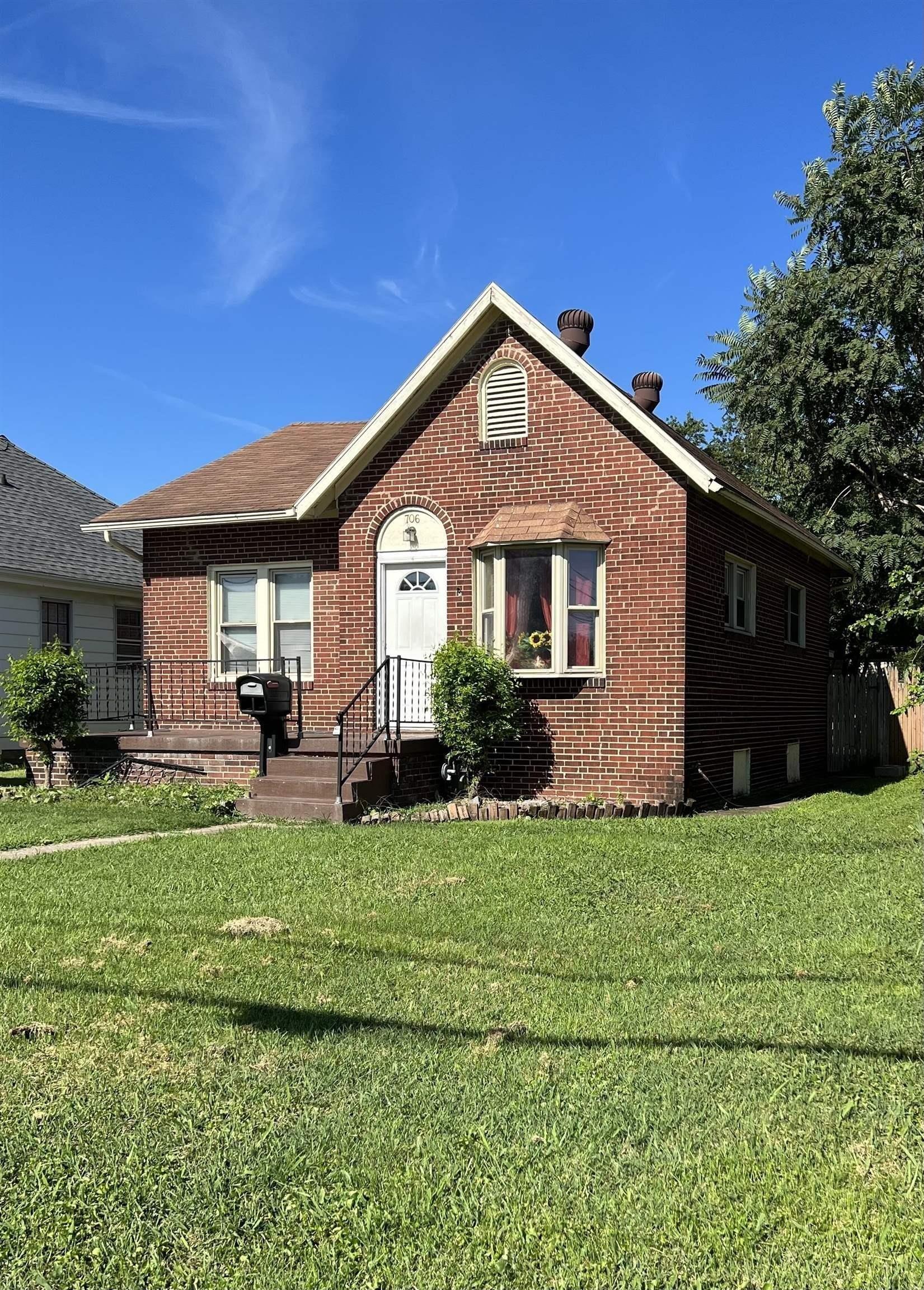 N Fares Ave, Evansville, IN 47711