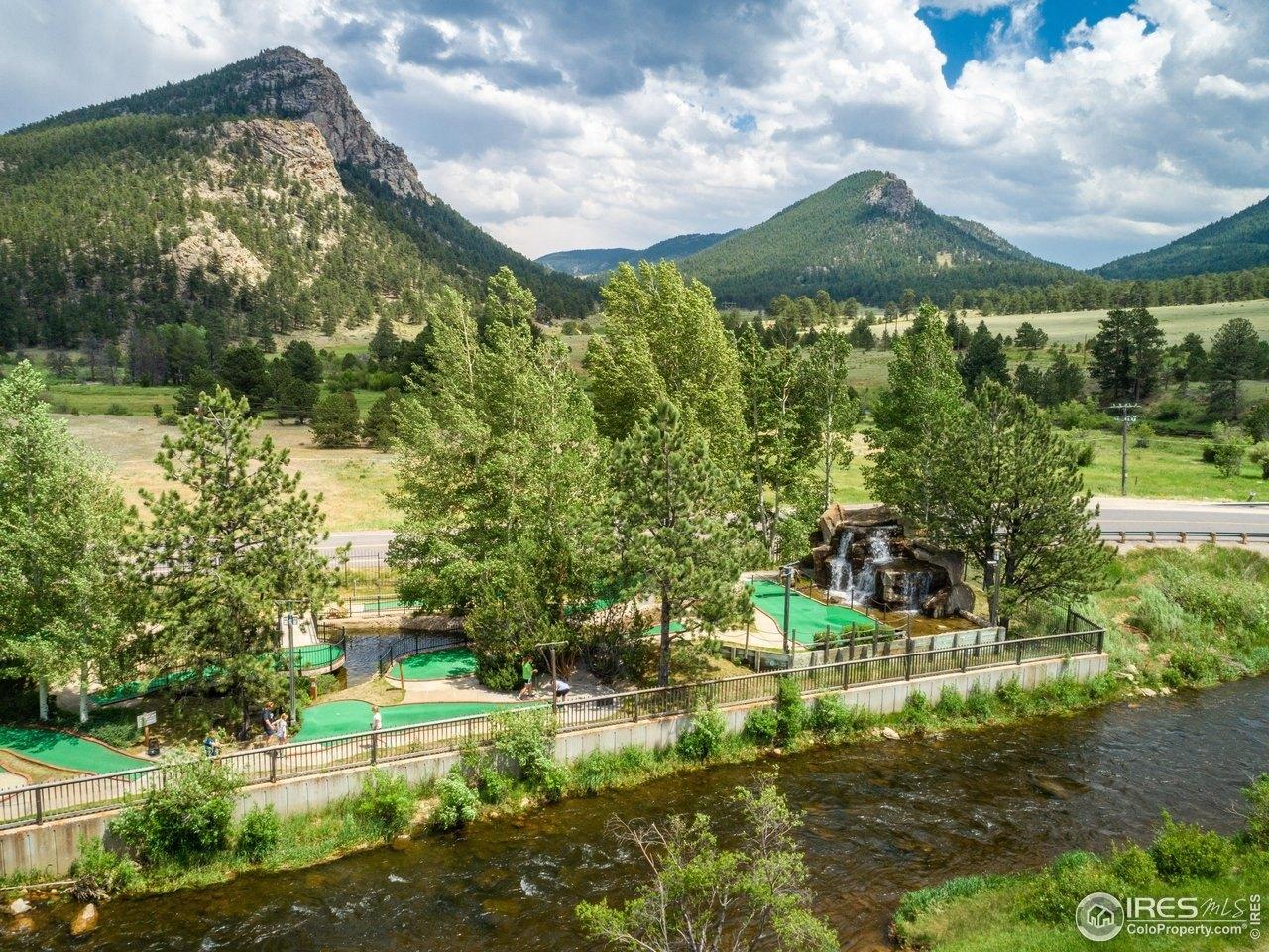 Sioux Rd, Lyons, CO 80540