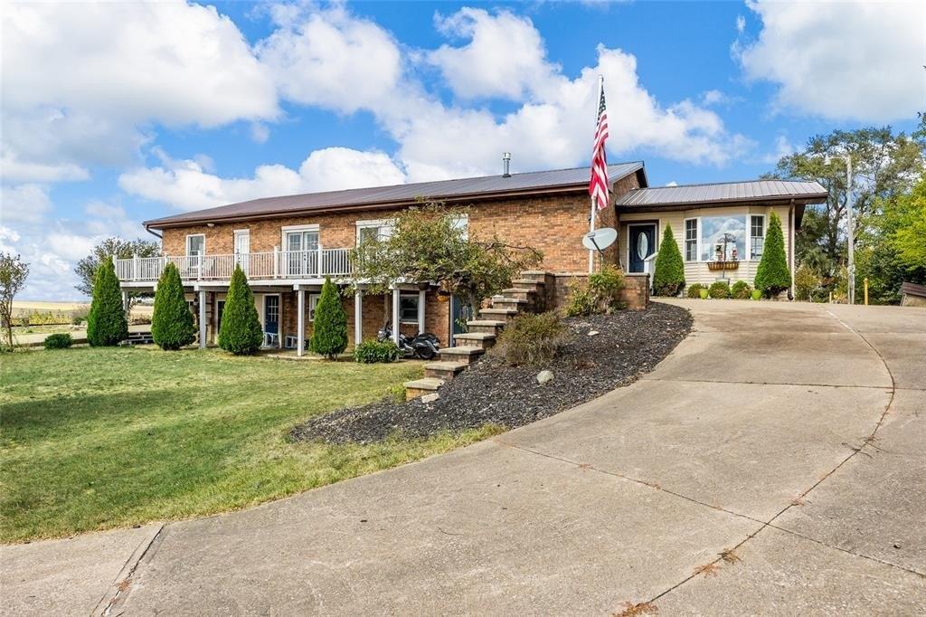 61st Street Dr, Vinton, IA 52349