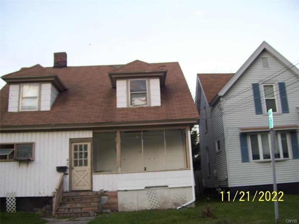 Woods Rd, Syracuse, NY 13209