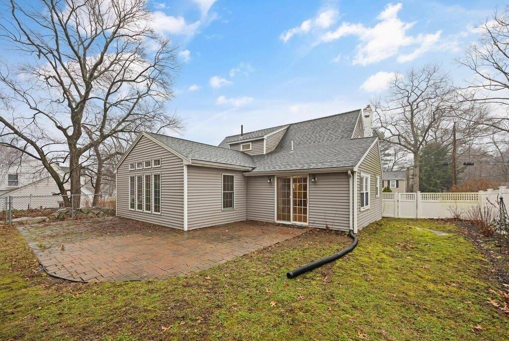 Cobleigh St, Westwood, MA 02090