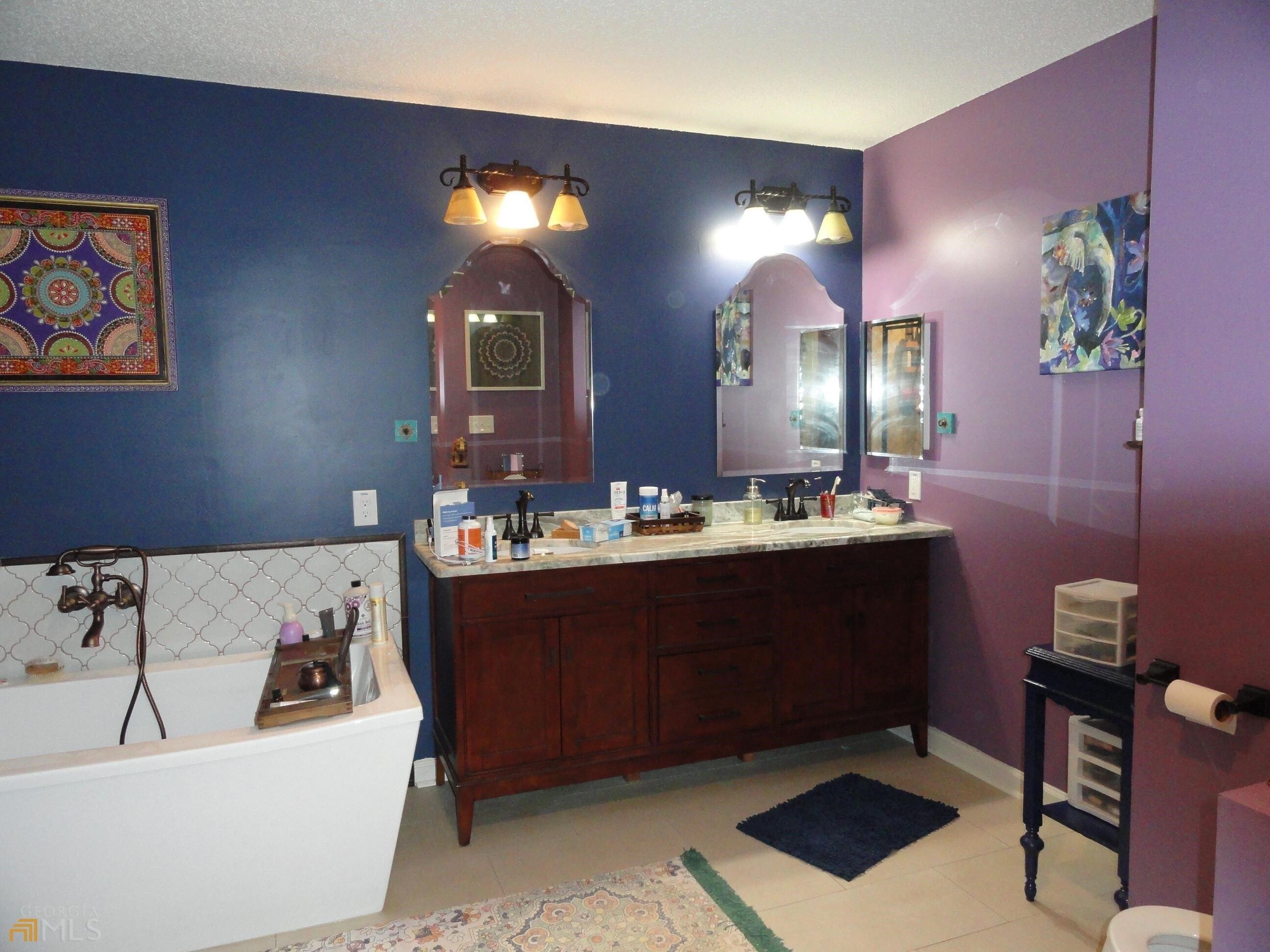 Wintergreen Ct, Covington, GA 30016