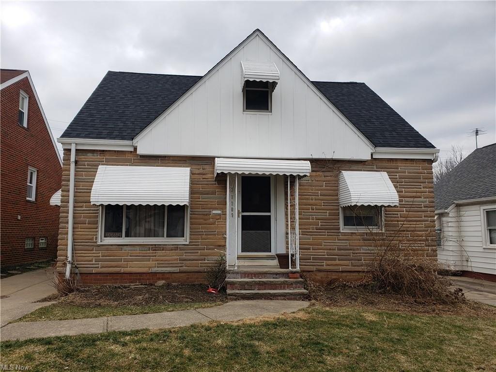 Tonsing Dr, Garfield Heights, OH 44125