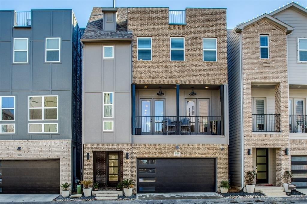 Elevado Dr, Dallas, TX 75212