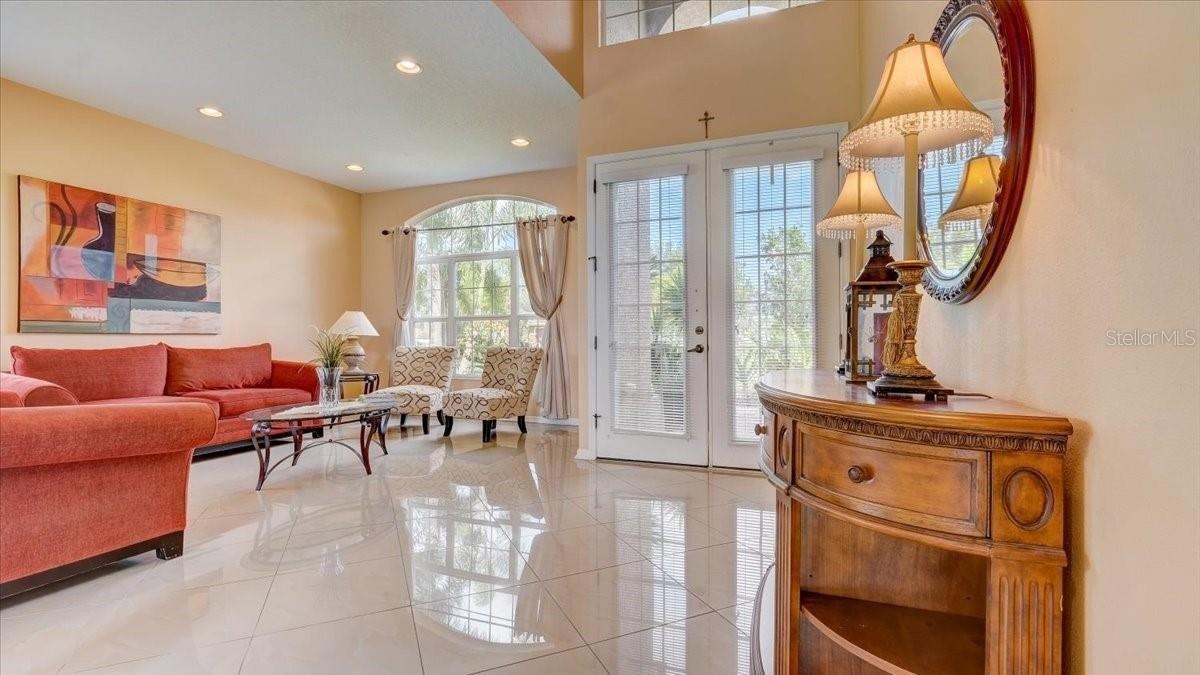 Fruit Ave Nw, Albuquerque, NM 87102