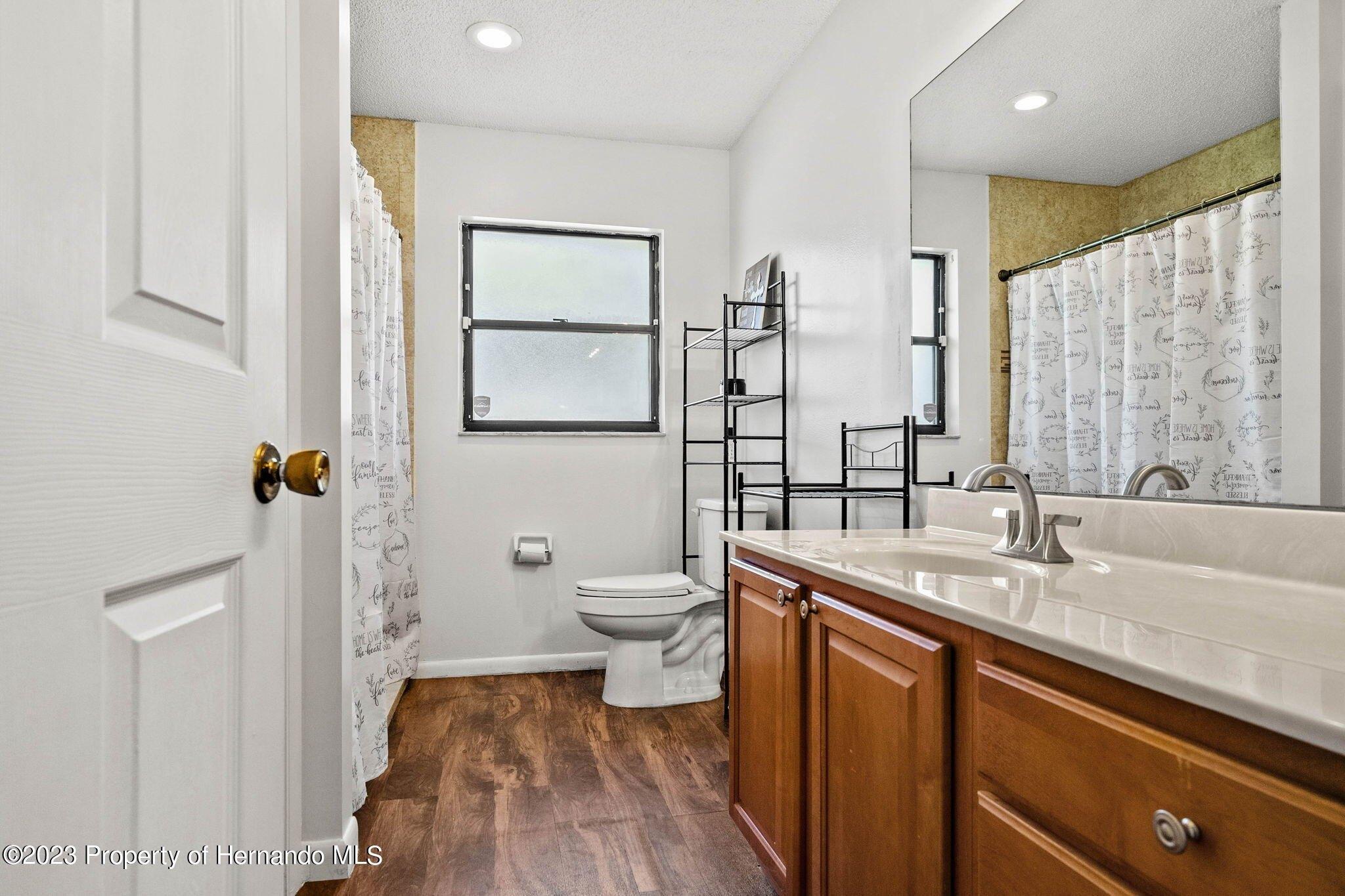 Ashmont Ave, Brooksville, FL 34602