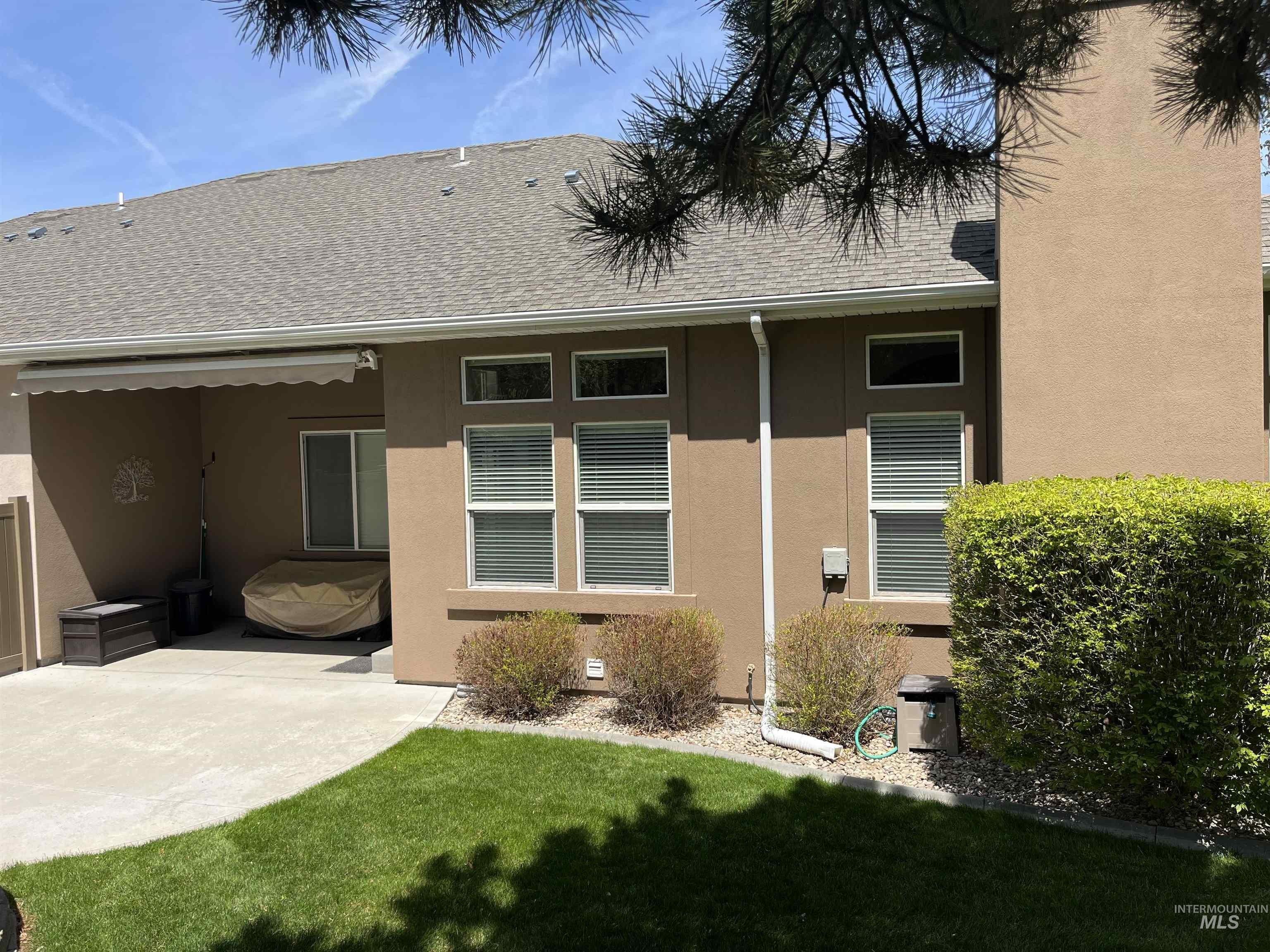 River View Dr, Twin Falls, ID 83301