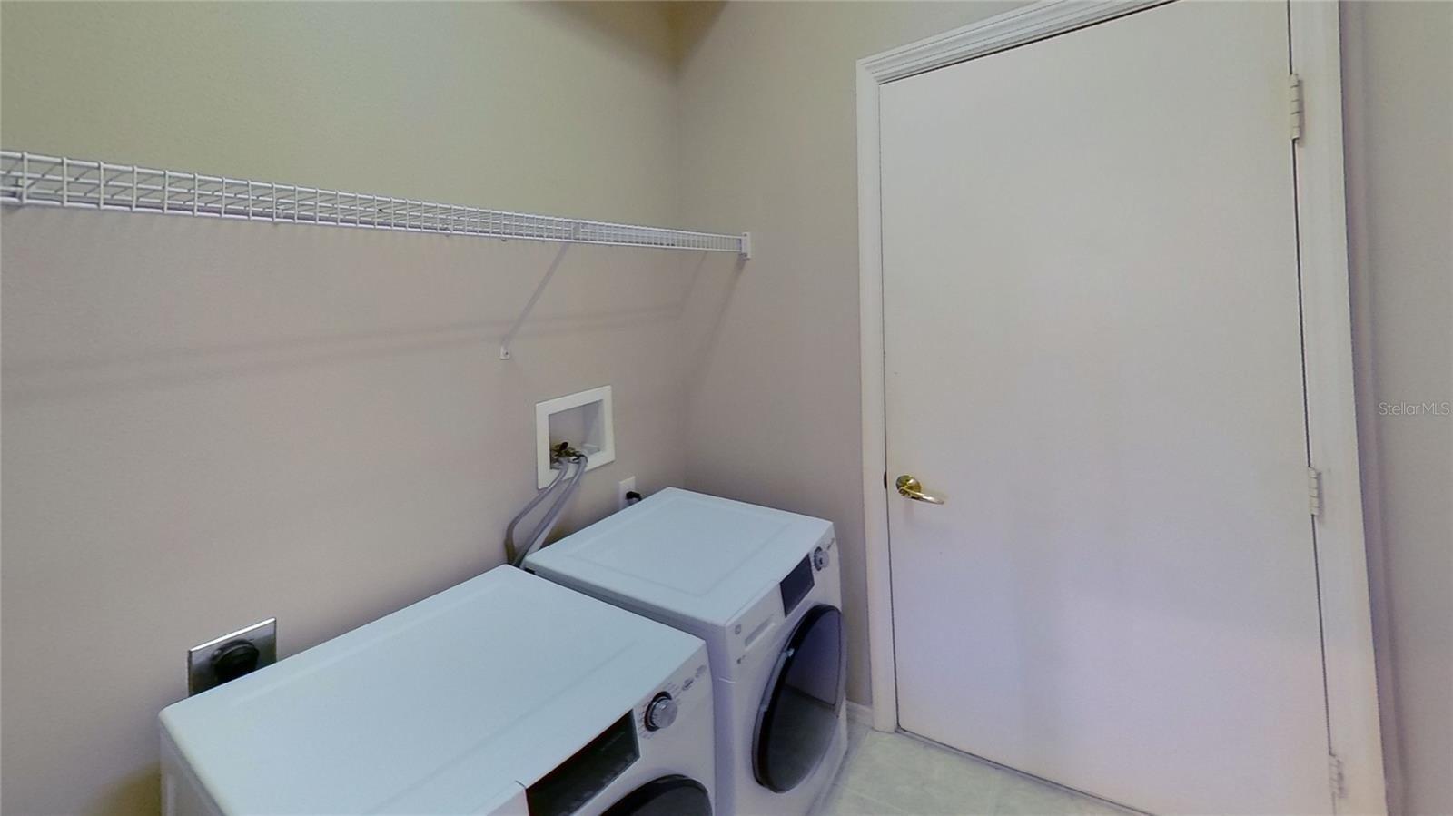 San Silvestro Dr, Venice, FL 34285