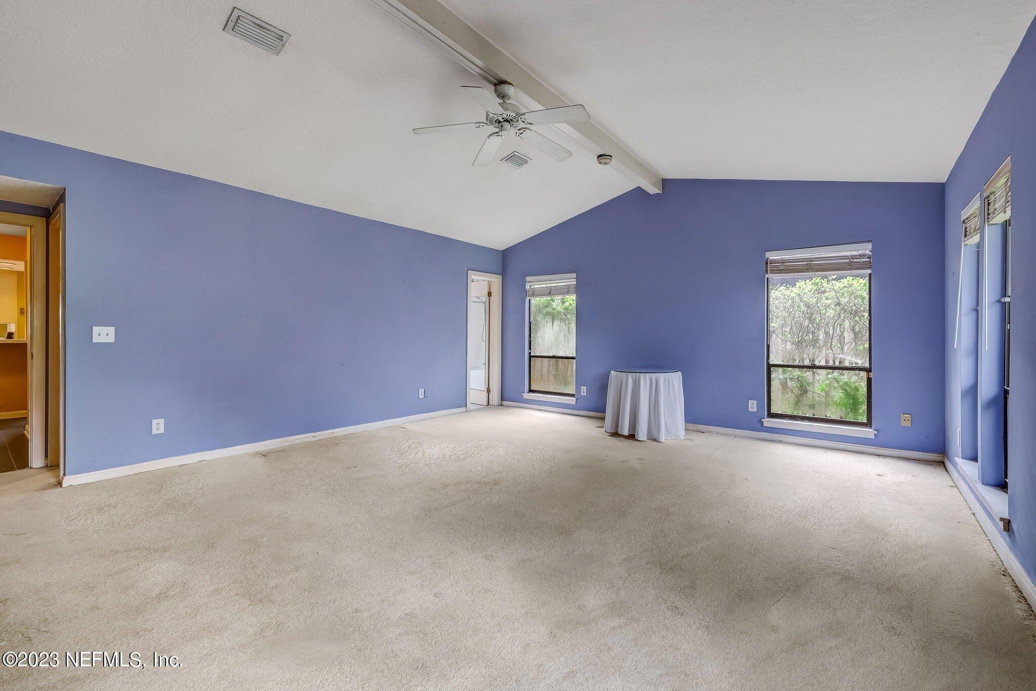 Iroquois Ave, Jacksonville, FL 32210