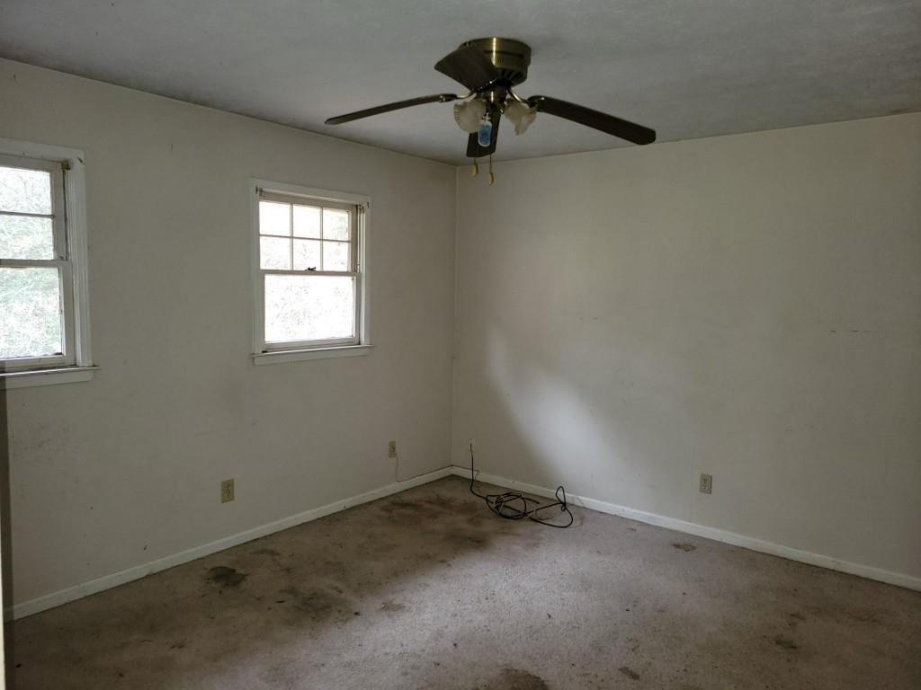 Fieldgreen Dr, Stone Mountain, GA 30088