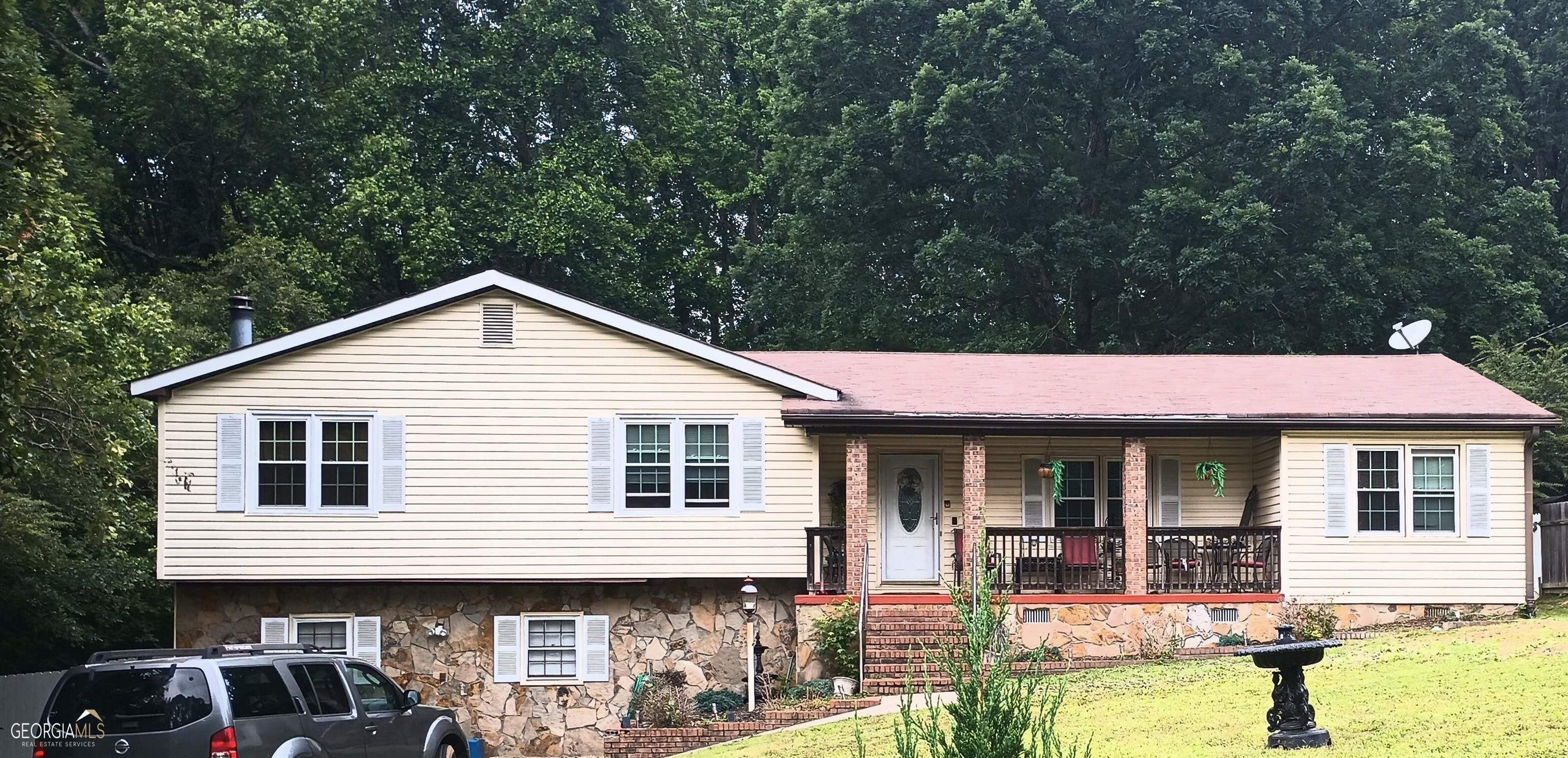 Ridgedale Dr, Lawrenceville, GA 30043