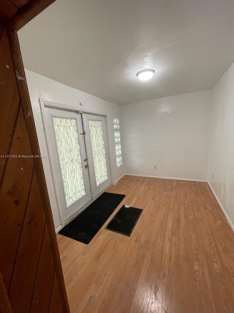 Arthur St, Hollywood, FL 33024