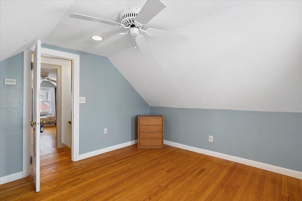 Geneva St, Worcester, MA 01602