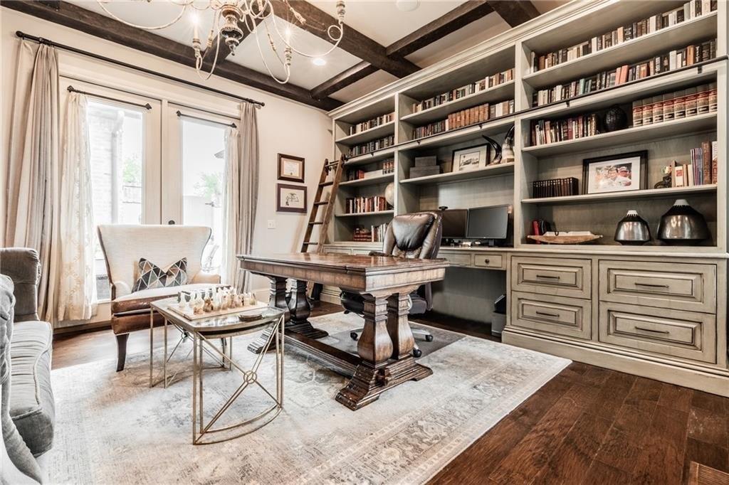 Guilford Ln, Oklahoma City, OK 73120