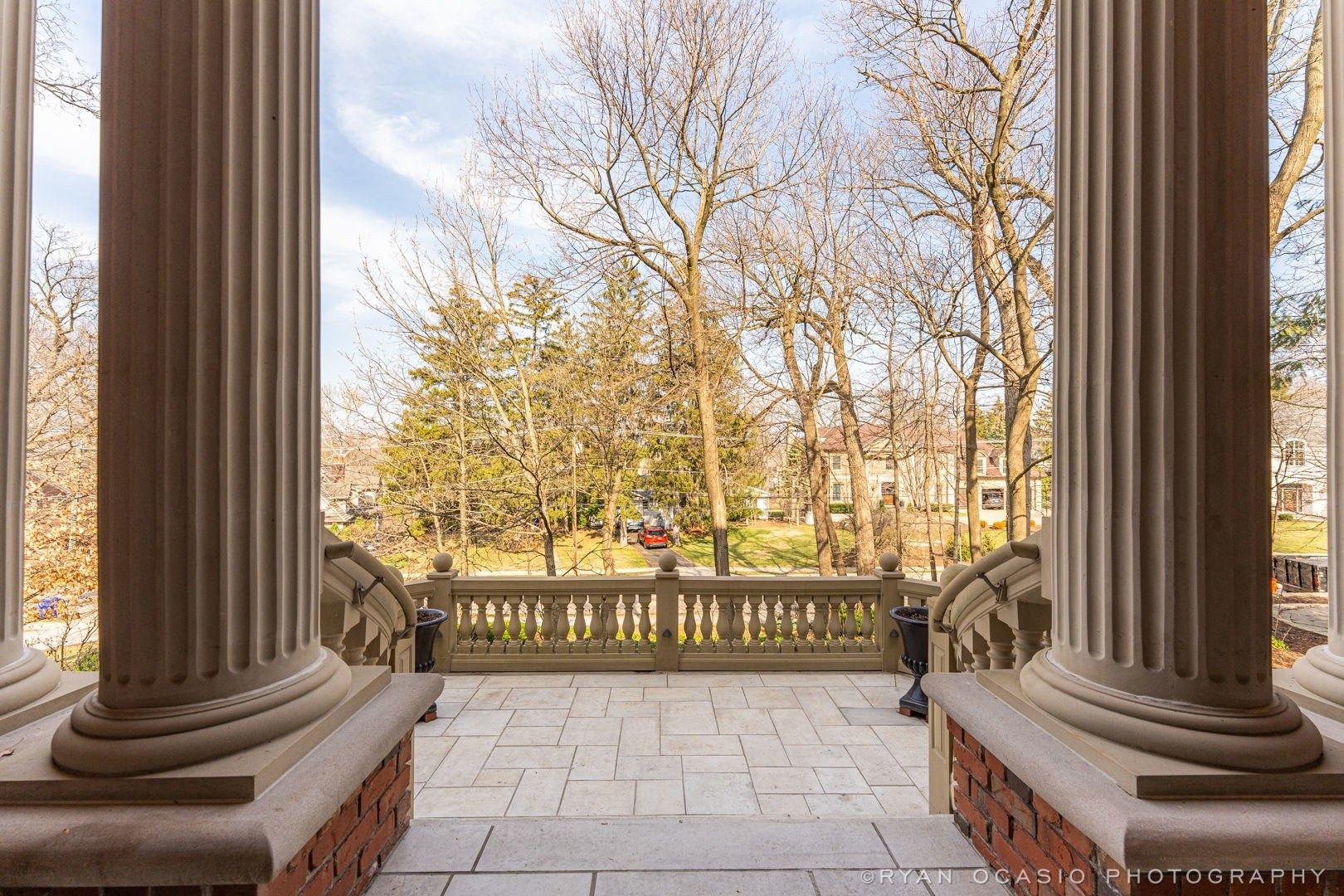 Riford Rd, Glen Ellyn, IL 60137