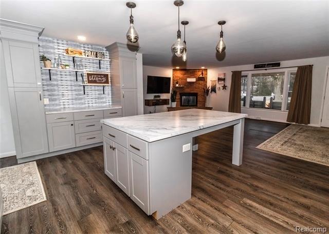 Farnsworth Rd, Lapeer, MI 48446