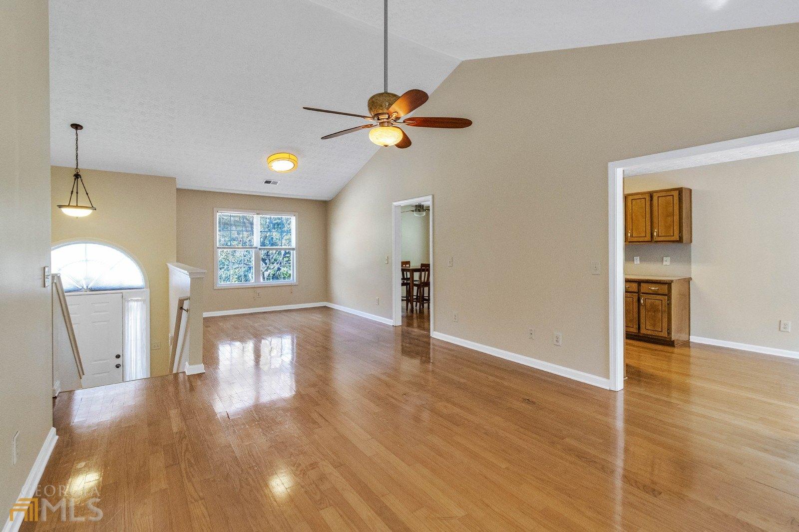 Highgrove Dr, Covington, GA 30016