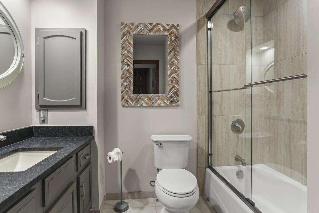Woodruff Dr Se, Smyrna, GA 30080