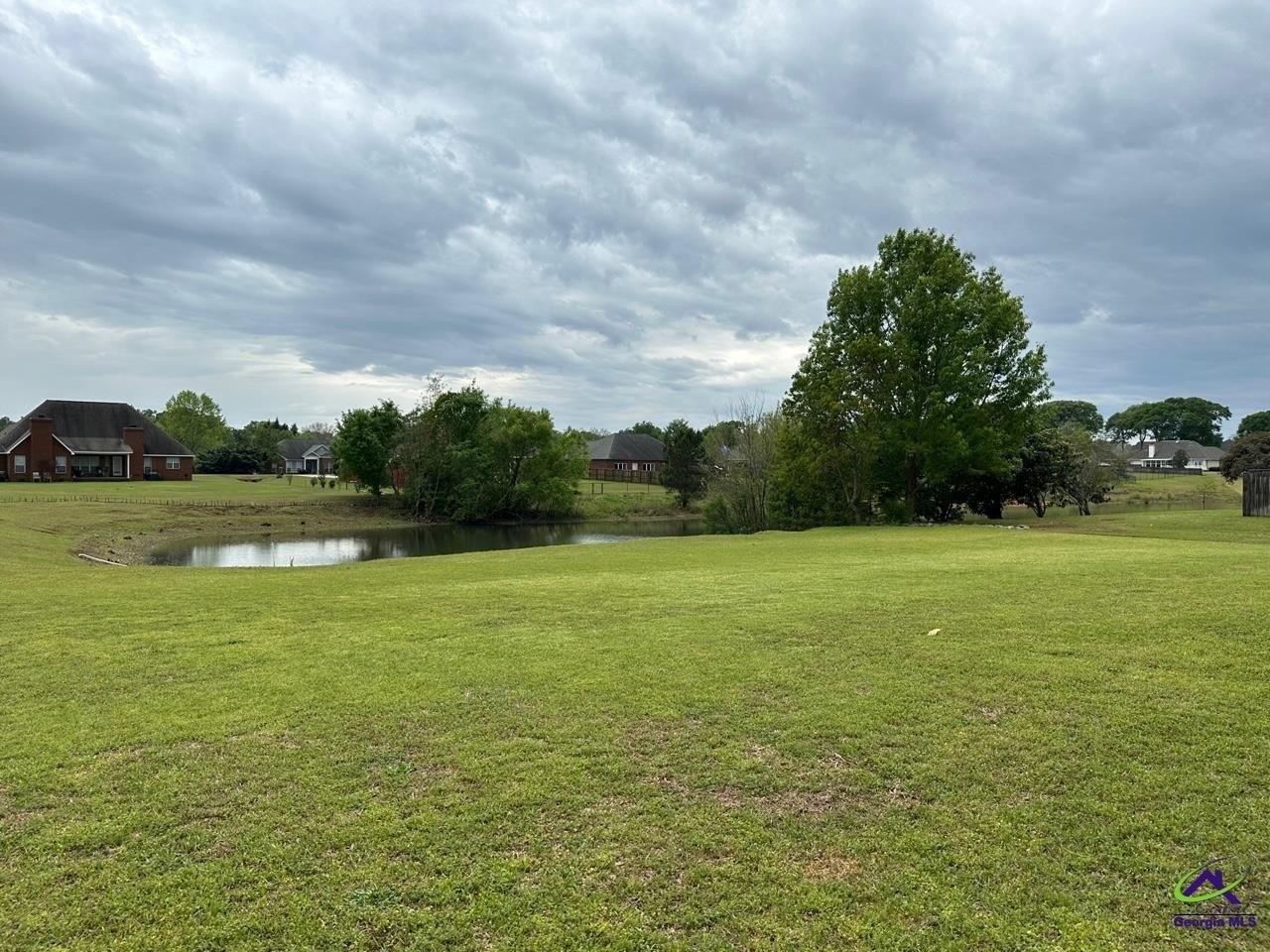 Twelve Oaks Dr, Warner Robins, GA 31088
