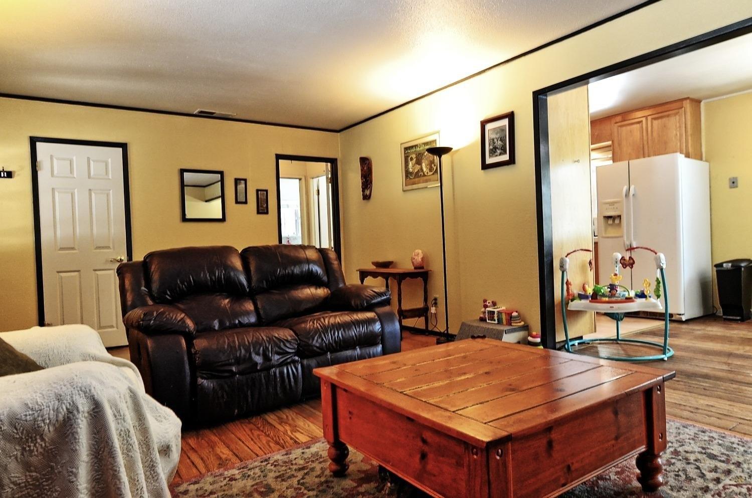 Pine Dr, Arnold, CA 95223