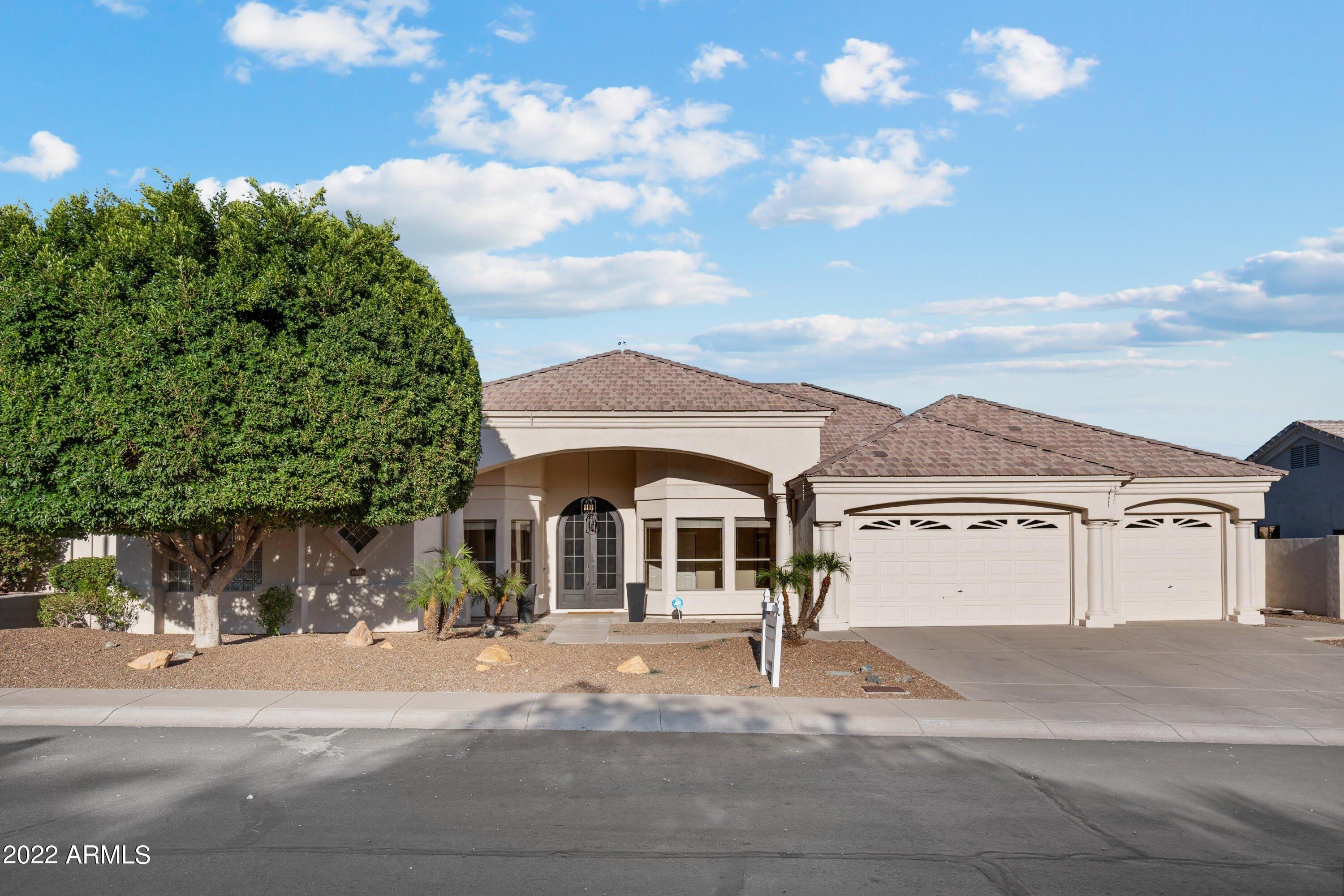 S 10th St, Phoenix, AZ 85048