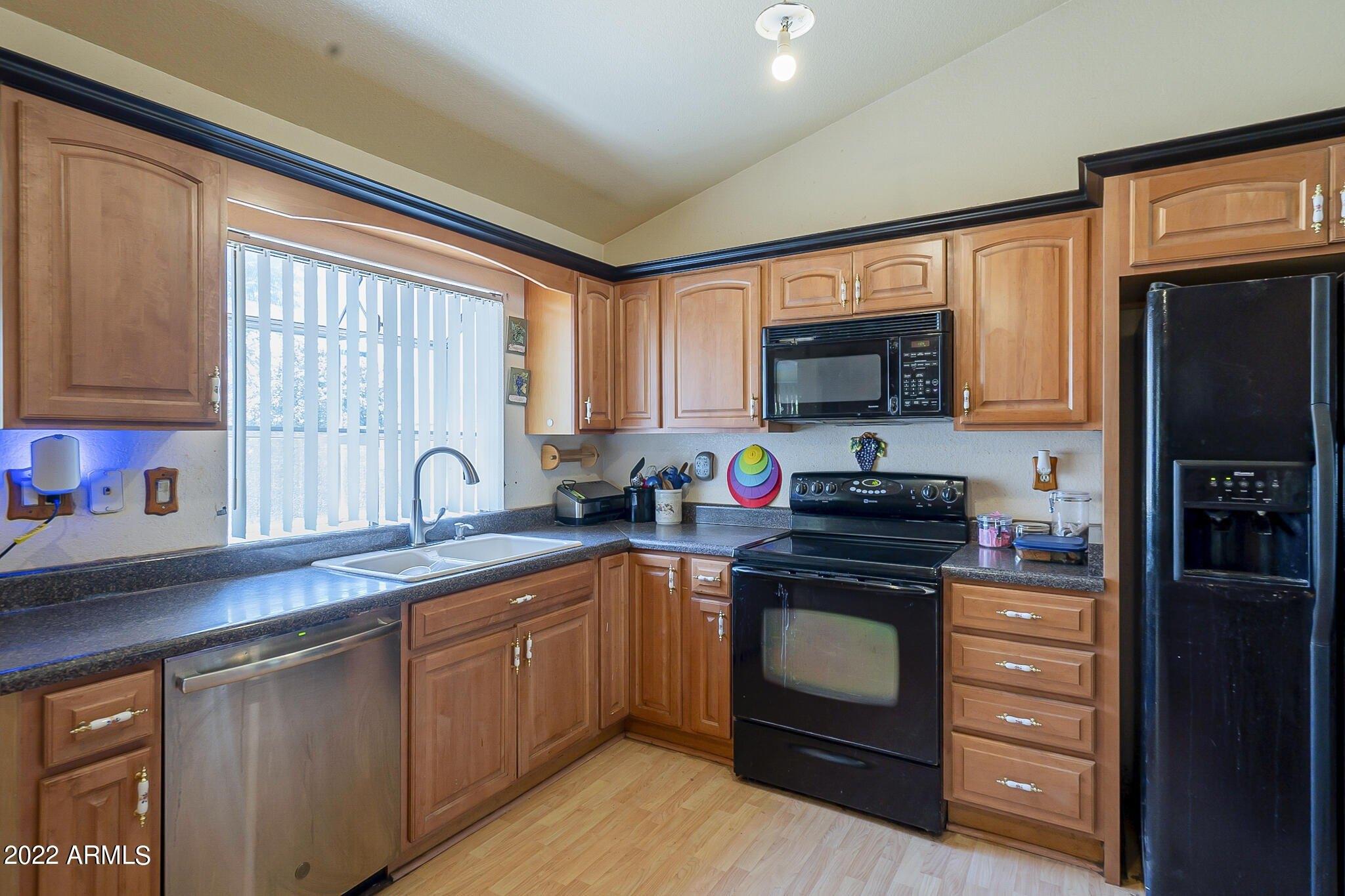 W Garden Dr, Glendale, AZ 85304