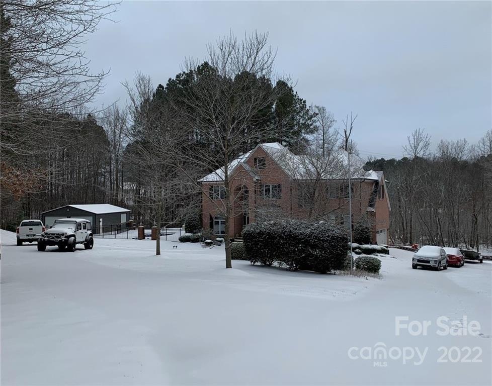 Pine Valley Dr, Stanley, NC 28164