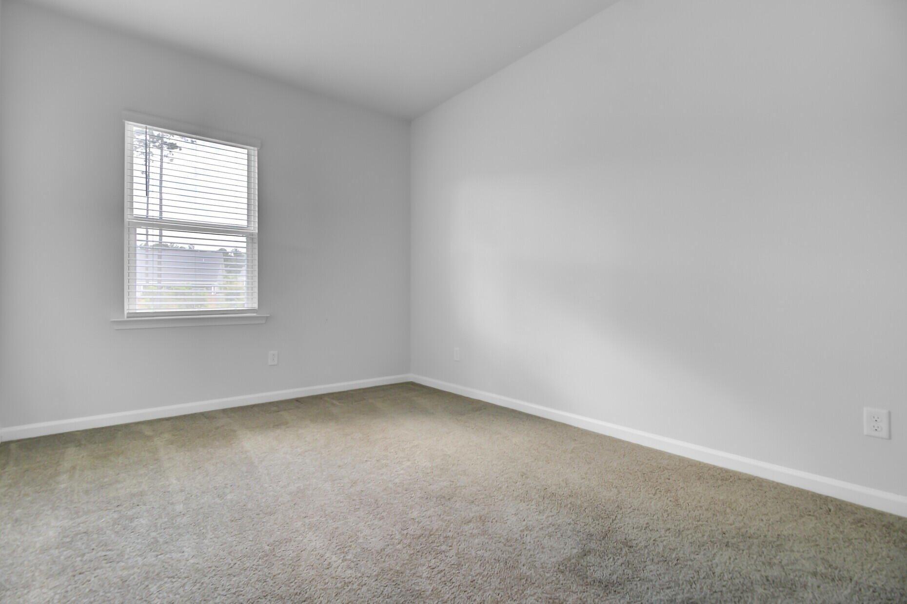 Silent Bluff Dr, Summerville, SC 29486
