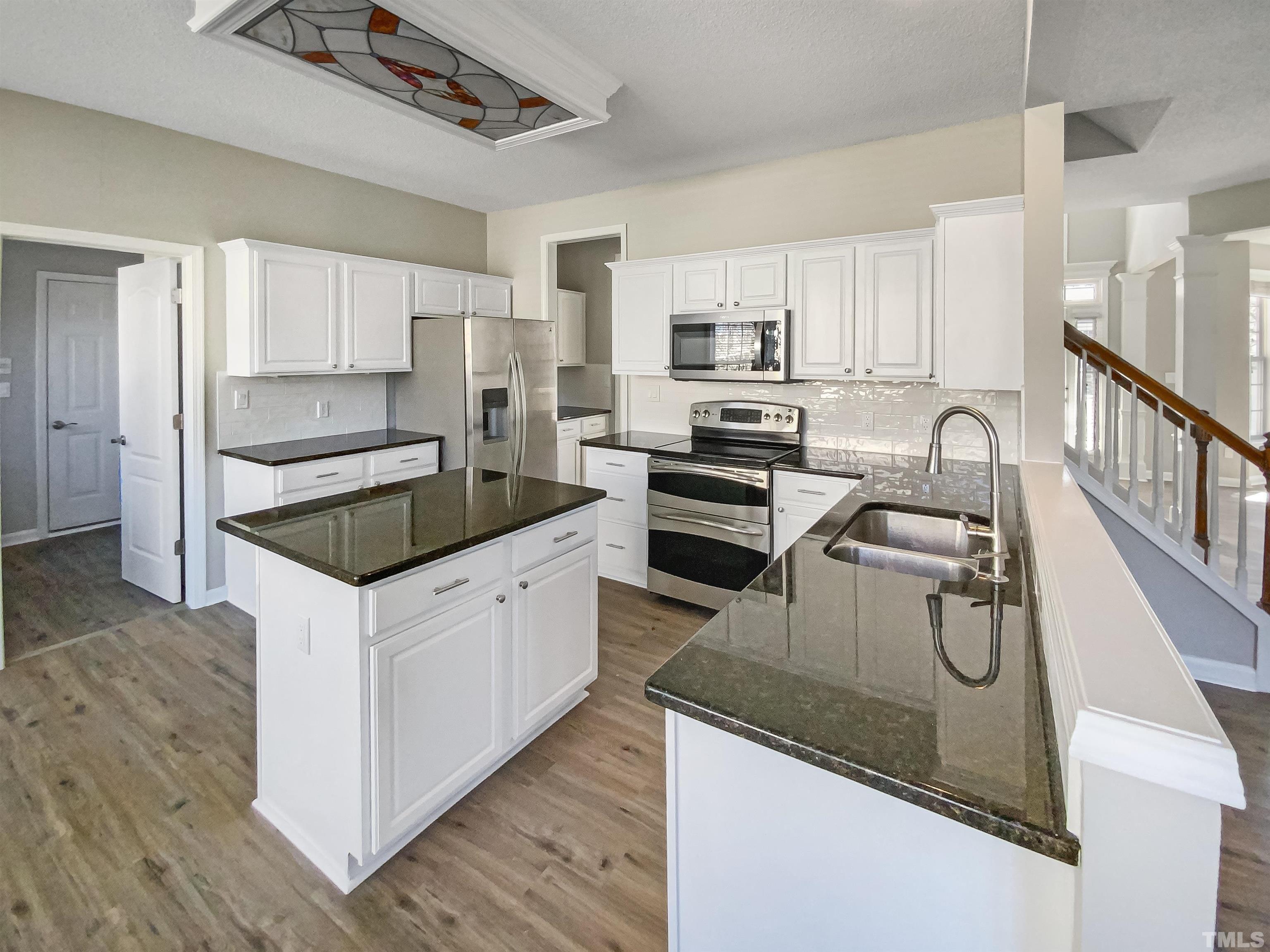Colony Woods Dr, Apex, NC 27523