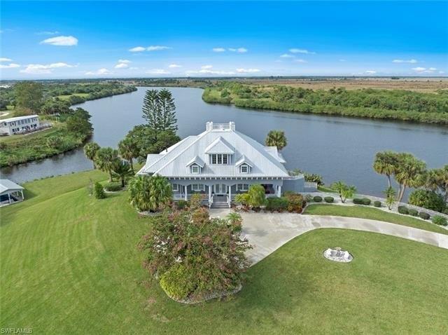 Seminole Cir, Moore Haven, FL 33471
