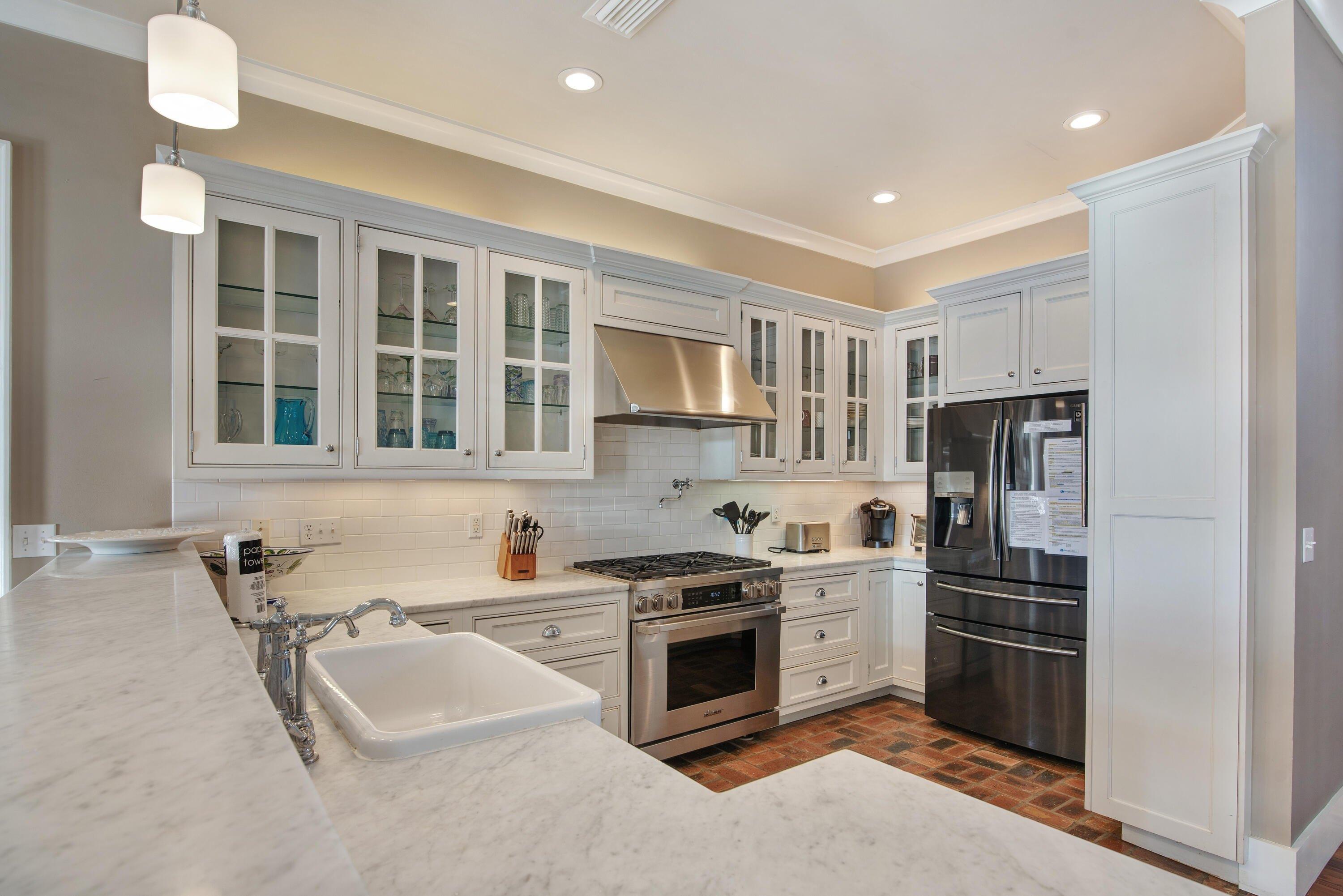 Ocean View Dr, Destin, FL 32541