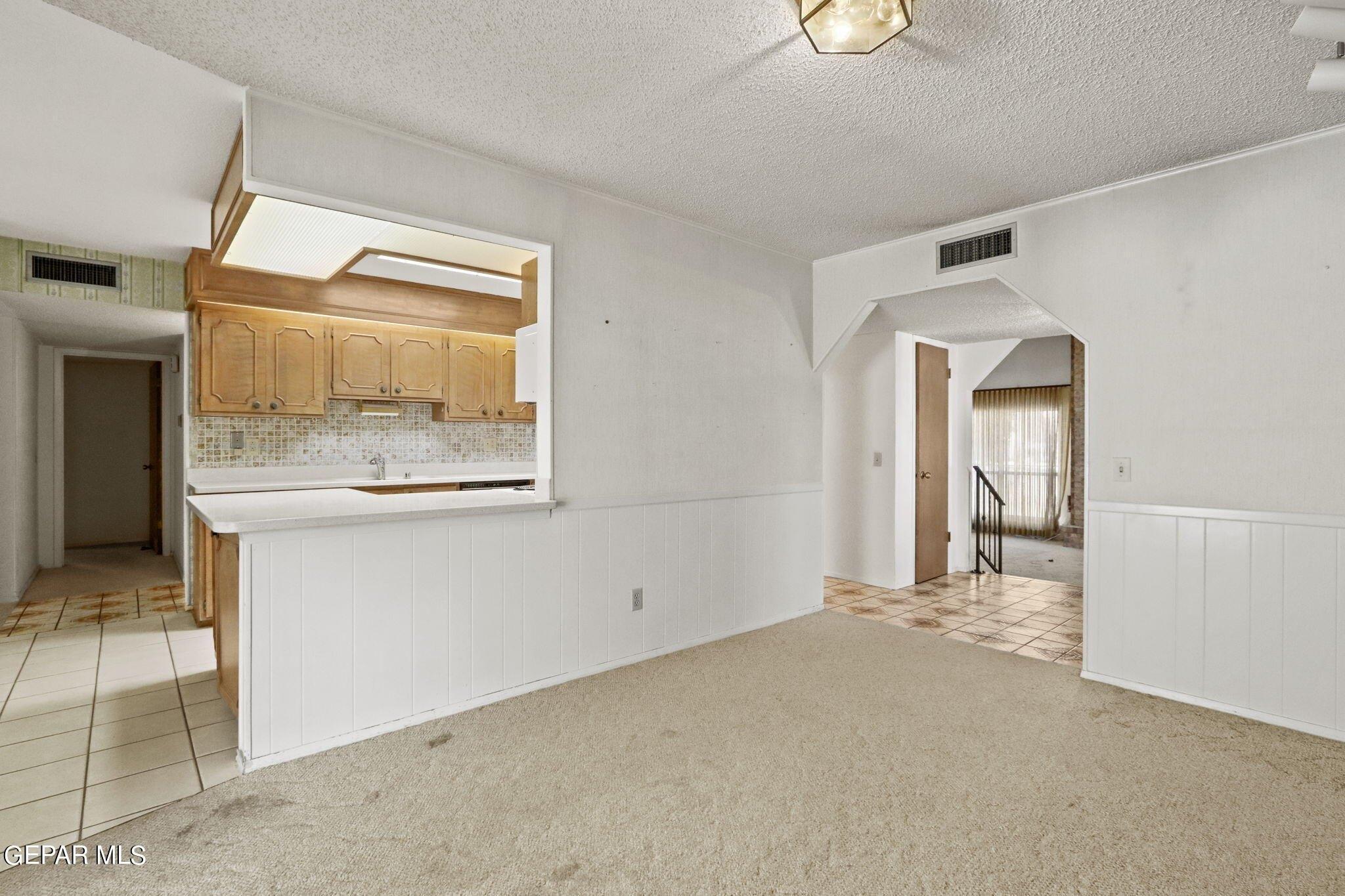 High Point Dr, El Paso, TX 79904