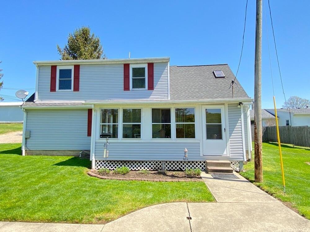 Crites Ave Sw, Stoutsville, OH 43154