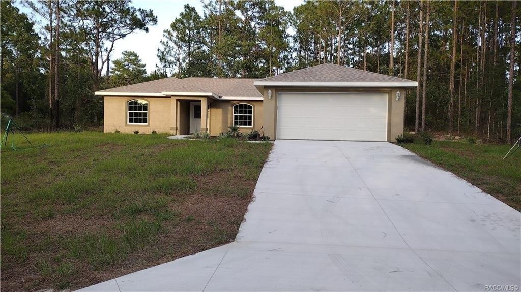 N Gray Ter, Dunnellon, FL 34434