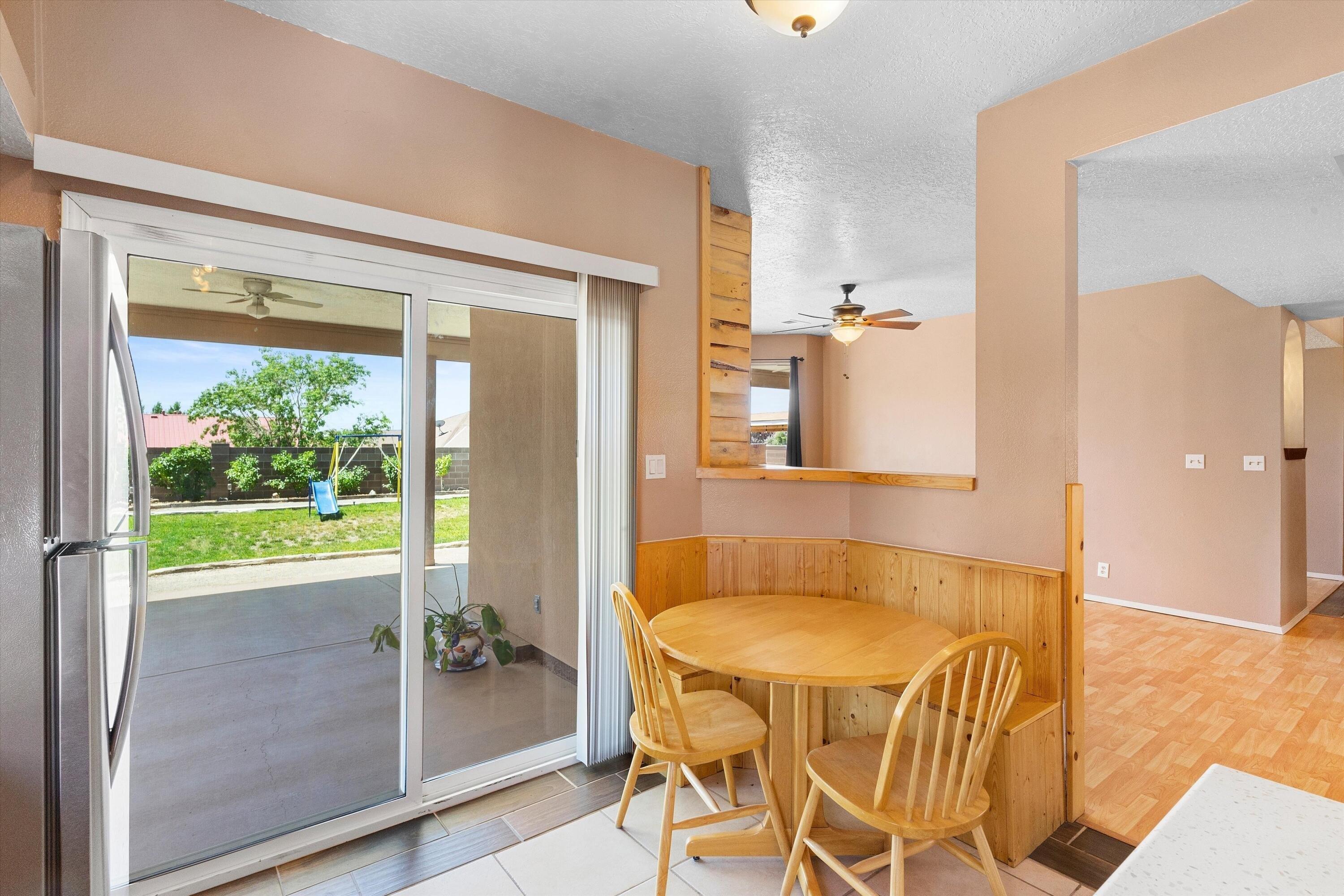 Spruce Mountain Loop Ne, Rio Rancho, NM 87144
