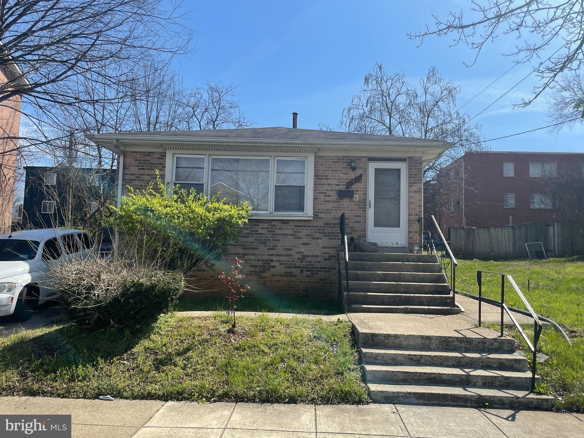 55th St Ne, Washington, DC 20019