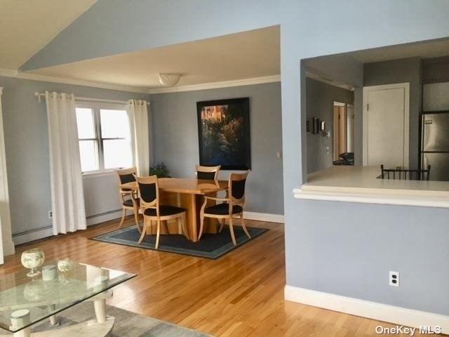 Hickory St, Seaford, NY 11783
