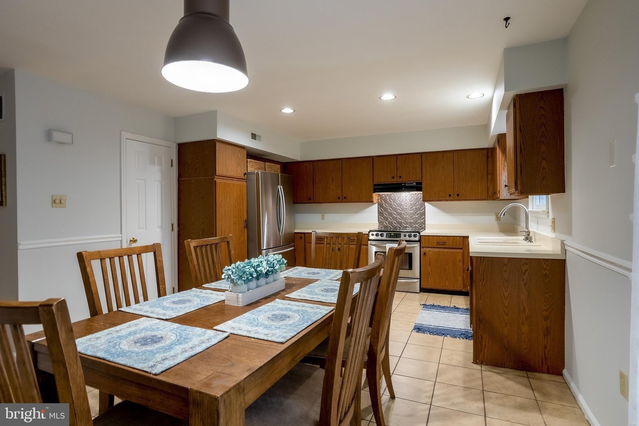 Evergreen Ln, Phoenixville, PA 19460