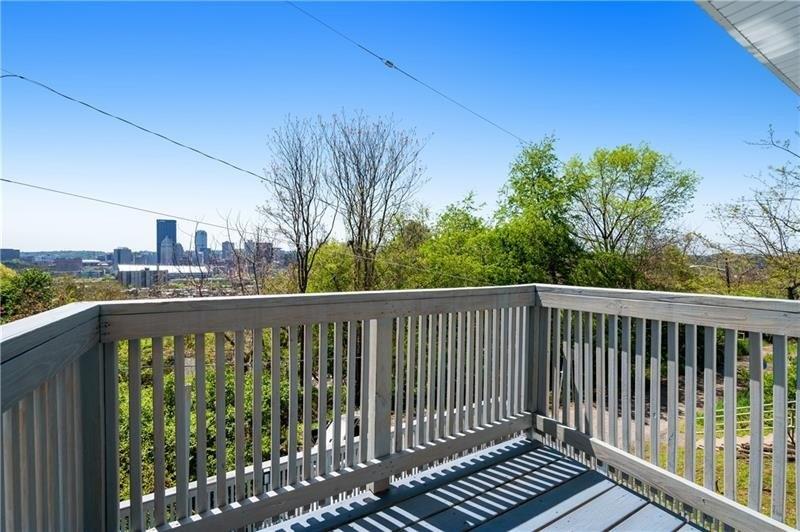 Henderson St, Pittsburgh, PA 15212