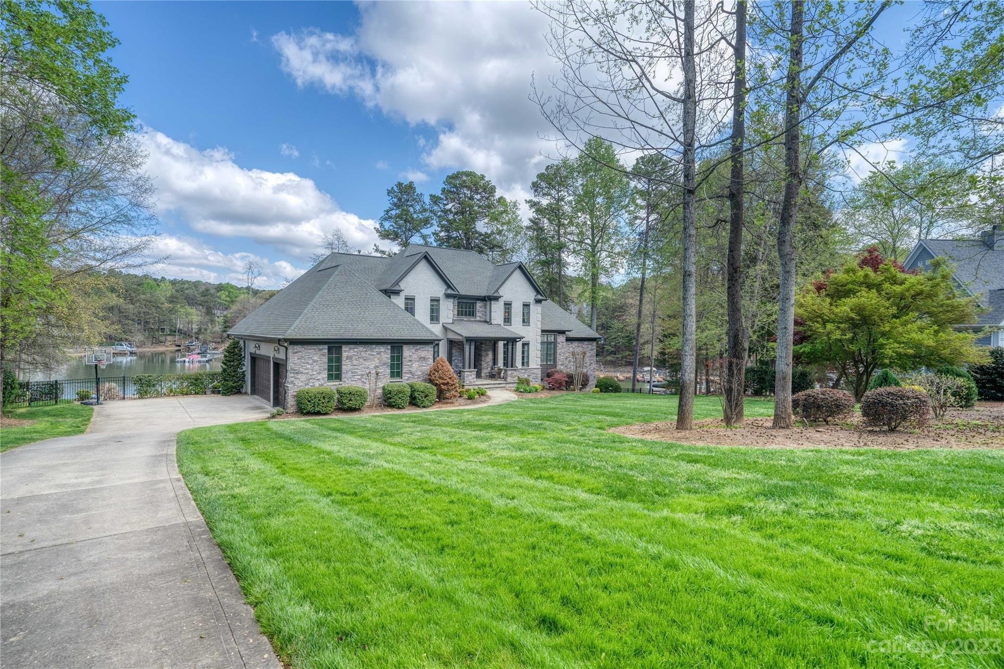 Polpis Rd, Mooresville, NC 28117
