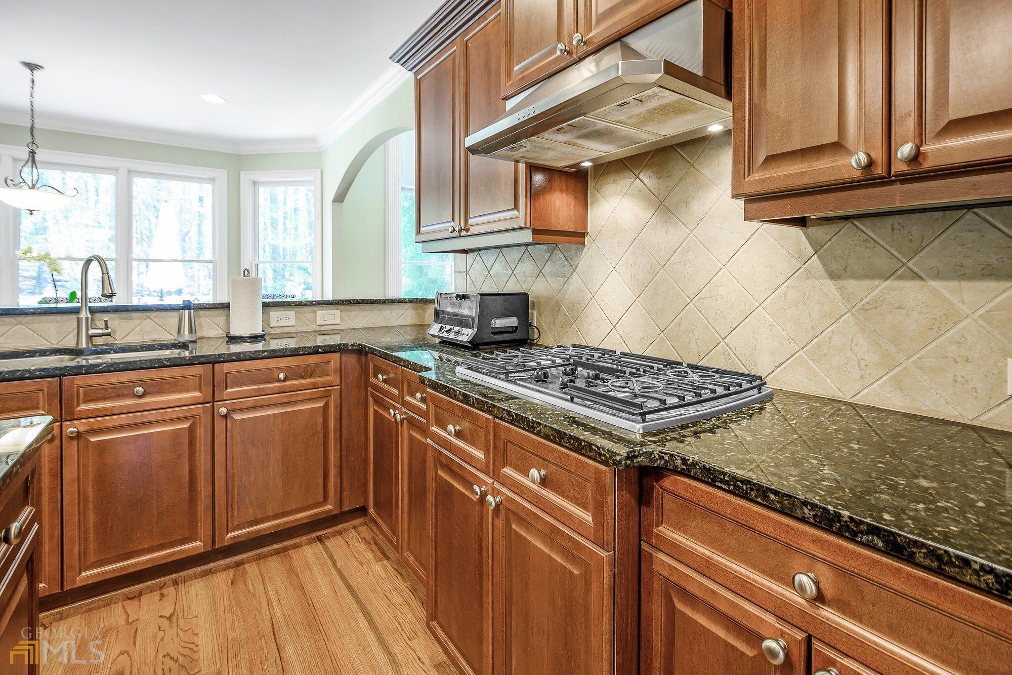 Moon Chase Dr, Buford, GA 30519