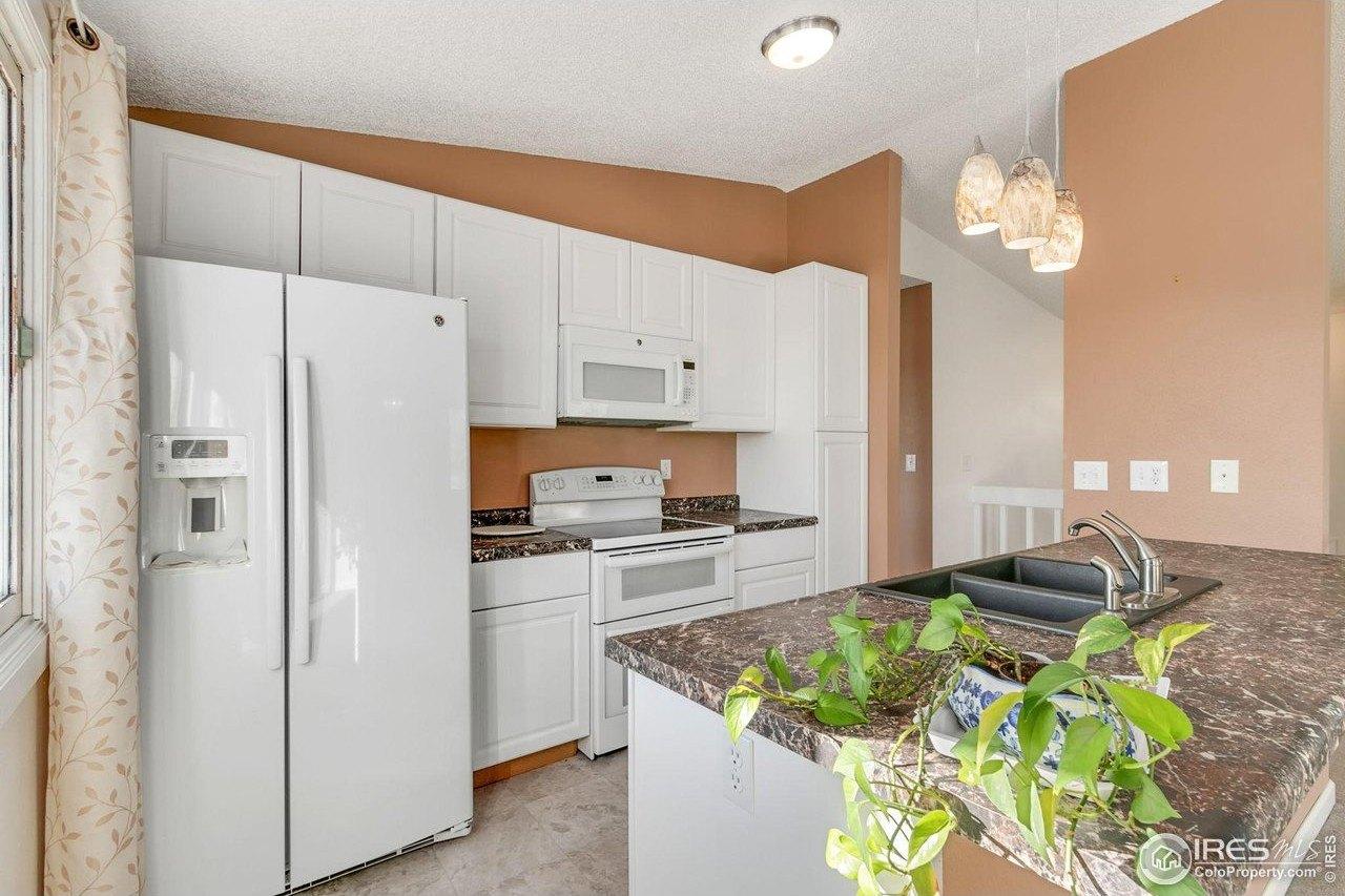 Sombrero Ln, Fort Collins, CO 80525