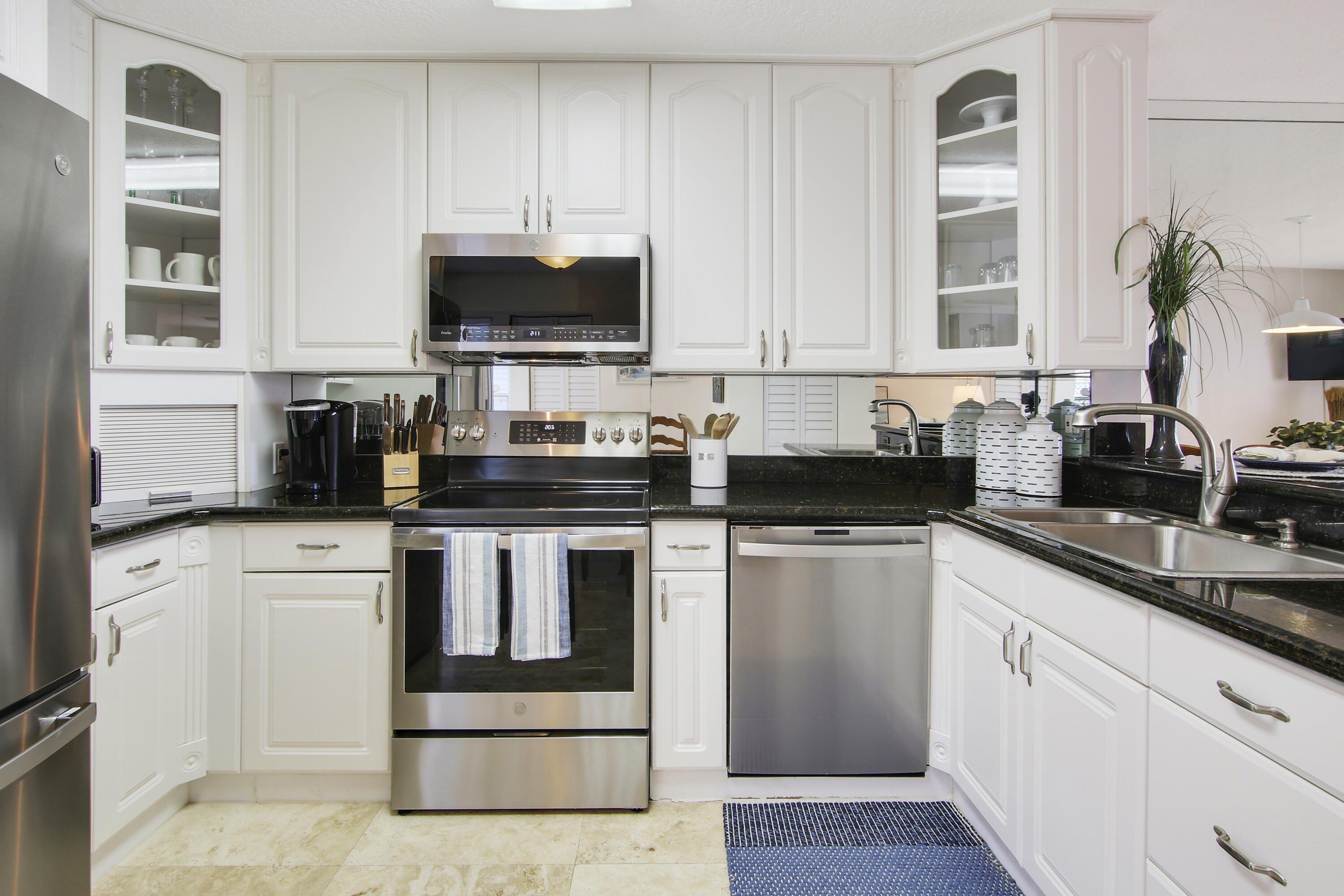 Ocean Dunes Cir, Jupiter, FL 33477